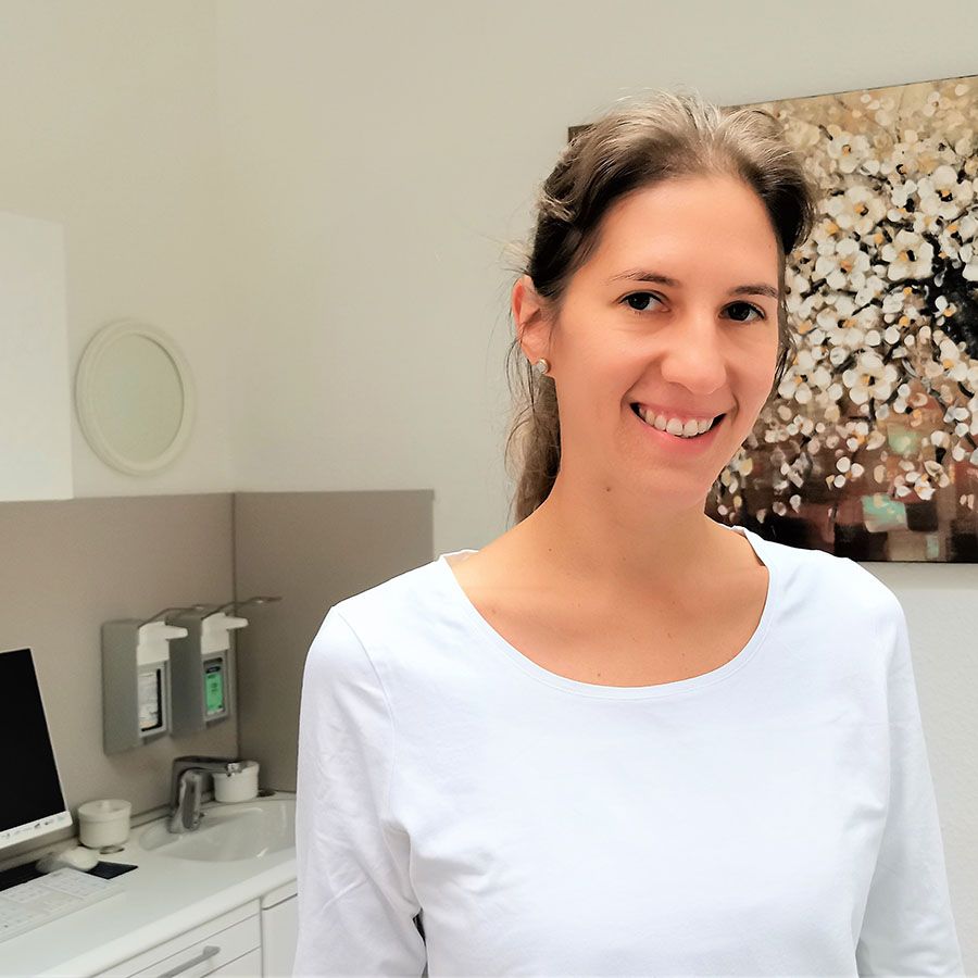 Dr. Julia Tischew