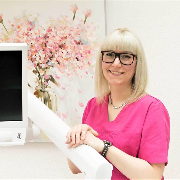 Denise Meintschel - Zahnarztpraxis Dr. med. dent. Claudia Schmidt in Halle (Saale)